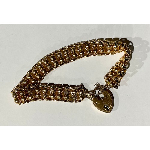 304 - Antique 15ct Rose Gold Gate Bracelet
comes with heart shaped padlock stamped 