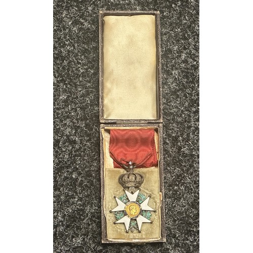 5061 - French Legion D'Honneur Knights badge 2nd Empire, Crimean War period. Complete in case of issue whic... 