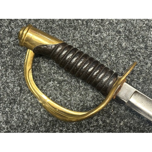 5075 - US 1860 pattern Cavalry Sabre with single edged fullered blade 885mm in length. No makers marks. Lea... 