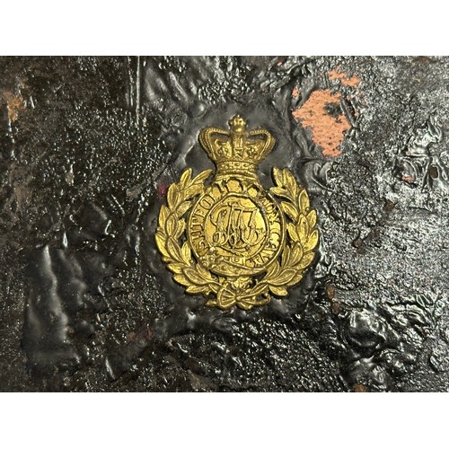 5085 - Victorian Suffolk Yeomanry Cavalry Officers Sabretache. Black tar finish with gilt metal badge to fr... 