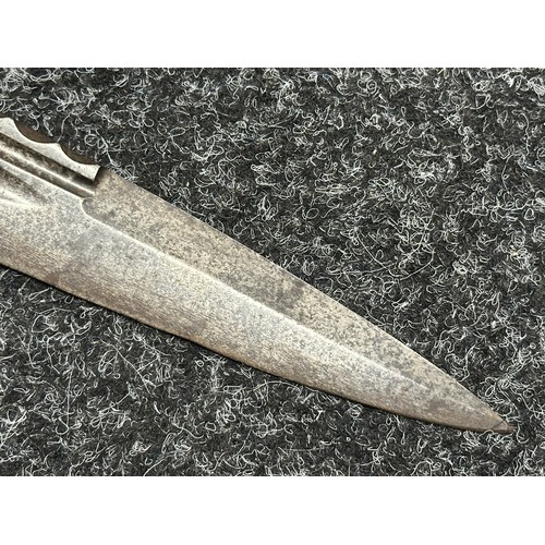 5110 - Dagger with 261mm long fullered and fluted blade. No markings. Brass crossguard. Turned Bone grip. O... 