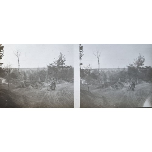 5126 - WW1 French Glass Stereoview Slides. Approx 133 Military positives of which 12 have notable damage. P... 