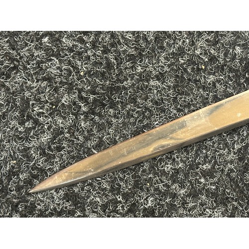 5131 - WW1 British Officers 1897 Pattern Sword with chrome plated, etched GRV, single edged fullered blade ... 