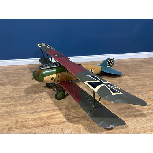 5160 - A large kit built model of a WW1 Imperial German Albatros bi-plane. Wooden construction with doped f... 