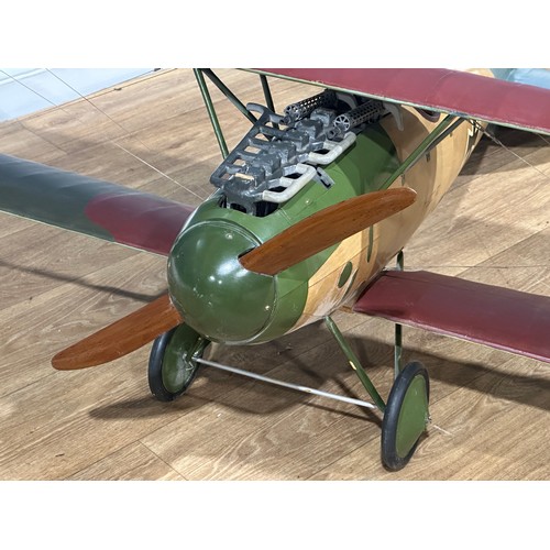 5160 - A large kit built model of a WW1 Imperial German Albatros bi-plane. Wooden construction with doped f... 