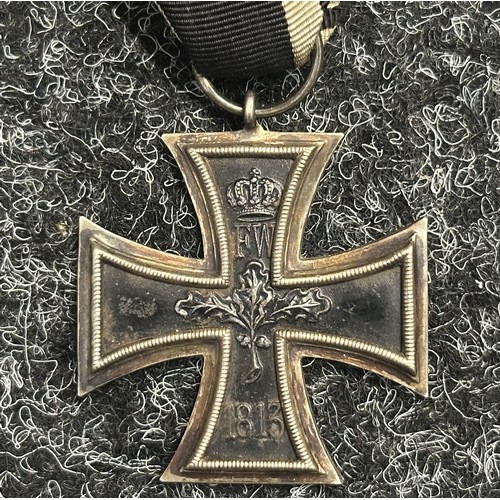 5164 - WW1 Imperial German Iron Cross 2nd class 1914. Complete with original ribbon. Ring maker marked 