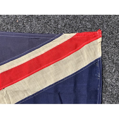 5185 - WW2 British Union Flag. Multipart construction. Some repairs. Size 158cm x 81cm