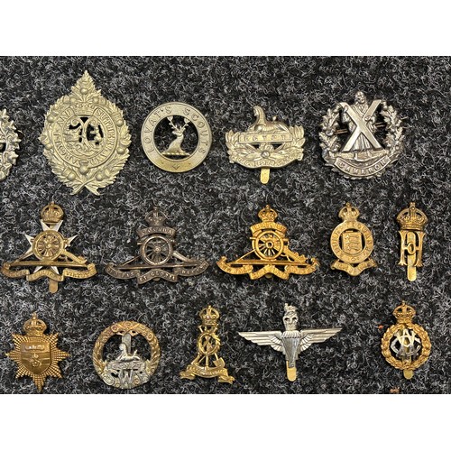 5209 - WW2 British Cap Badge Collection to include: Black Watch, Gordon Highlanders, Argyl & Sutherland Hig... 