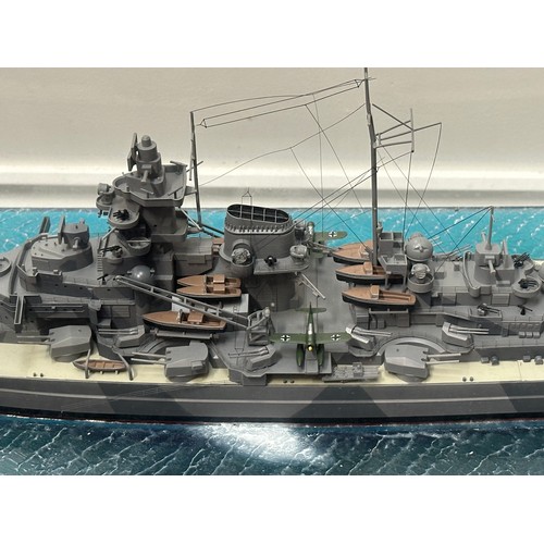 5238 - 1/350th Scale Model of the Battleship 