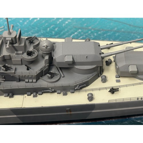 5238 - 1/350th Scale Model of the Battleship 