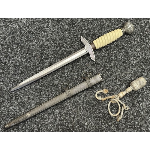 5267 - WW2 Third Reich Luftwaffe Flak Officers Dagger with double edged blade 245mm in length, no makers ma... 