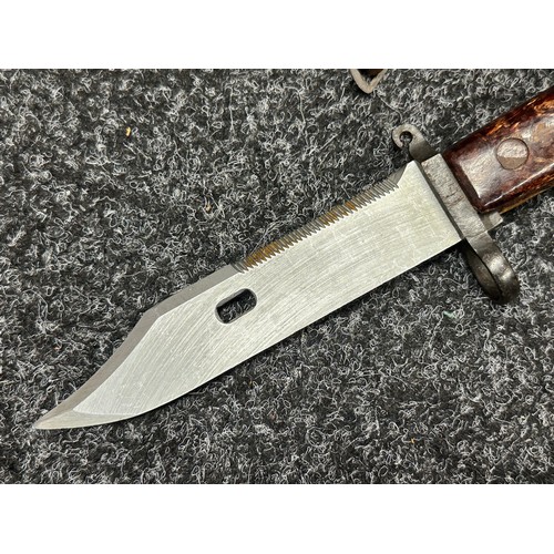 5272 - East German Model 59 AMK Type 1 Bayonet with 146mm long Bowie type blade with slot for use as a wire... 