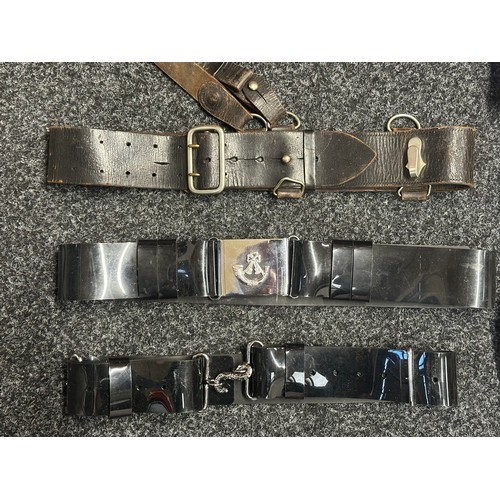 5283 - A collection of Post War British Army Belts to include: Officers Sam Brown Belt in Black Leather: Bl... 