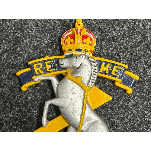 5292 - Post War British Army REME Cast Metal Alloy Vehicle Badge. 340mm in height.