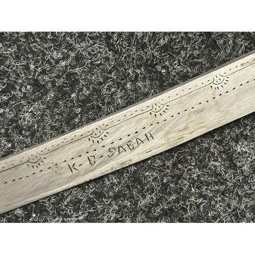 5319 - South East Asian Machete with single edged blade 458mm in length with etched decoration to both side... 