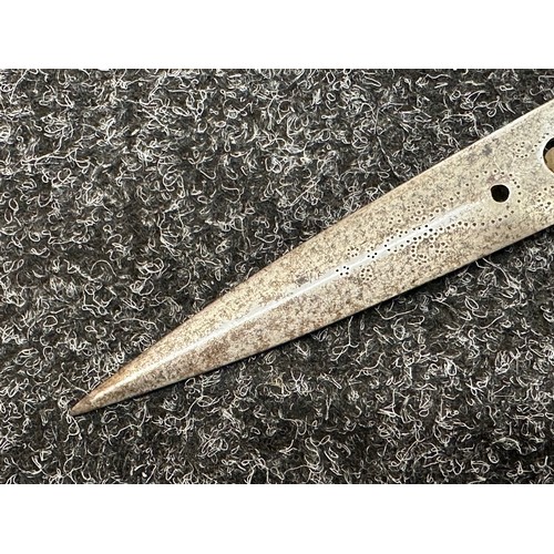 5325 - Spanish Dagger with double edged blade 190mm in length marked 