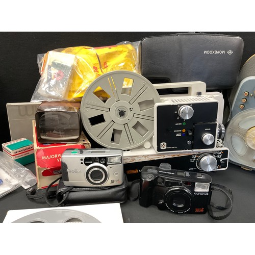 187 - Optical equipment etc - a Eumig mark 610 D projector lamp, boxed;  Grundig Tk20 reel to reel recorde... 