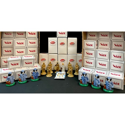 211 - Wade - a quantity of Wade figures, Travelling Badger, Wade on tour 1998 series, approx. 60 figures; ... 