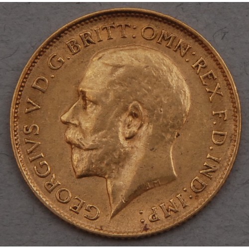 3015 - A 1912 George V Gold Half Sovereign Coin;
featuring King George V and the George Dragon design, puri... 