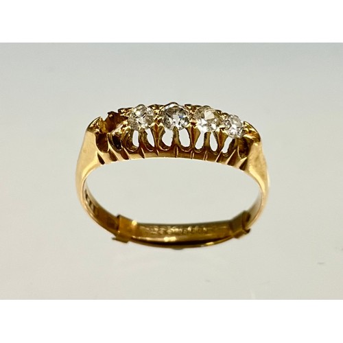 6283 - An antique 18ct diamond ring, approx. 0.20ct, set with four Old Mine cut diamonds, approx. 0.20ct, t... 