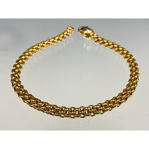 6280 - Fope - an Italian 18ct gold flex-it bracelet, 19cm long, signed spring clasp, stamped Mod Dep 08, 75... 