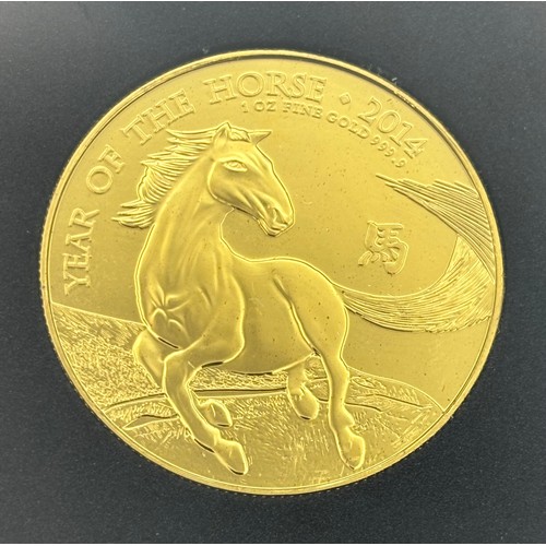 3024 - Gold proof coins - 24ct gold UK Year of the Horse 1oz 100 pound coin, 31.21g, 2014, lined case and c... 