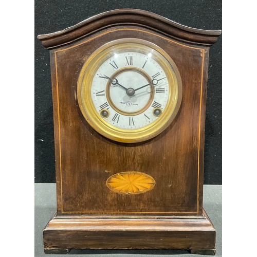 5058 - An early 20th century Sheraton Revival mantel clock, 31.5cm high