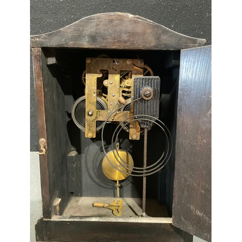 5058 - An early 20th century Sheraton Revival mantel clock, 31.5cm high