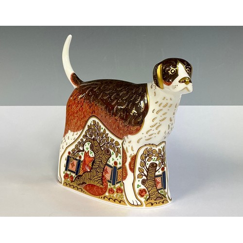 5007 - A Royal Crown Derby paperweight, Foxhound, Sinclairs exclusive pre-release, gold stopper, 22cm long,... 