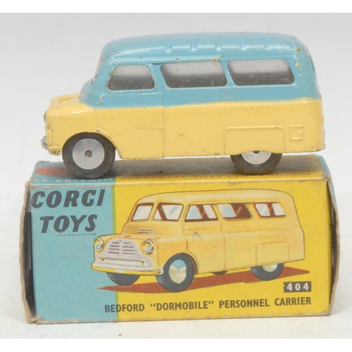 3049 - Corgi Toys - 404 Bedford 