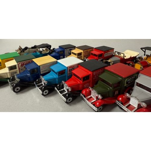 3014 - Matchbox - A large quantity of unboxed models comprising Leyland Titan, London Bus, No65 Airport Coa... 