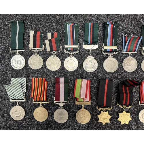 5074 - Pakistani Medal Collection comprising of: Pakistan Independance Medal 1947 GRVI to 3631690 Sep Baz K... 