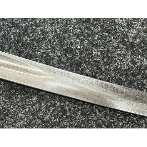 5076 - British 1899 Pattern Cavalry Sword with single edged fullered blade 850mm in length marked 