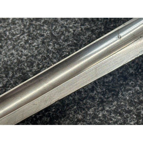 5076 - British 1899 Pattern Cavalry Sword with single edged fullered blade 850mm in length marked 