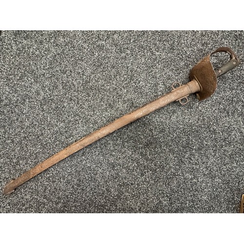 5076 - British 1899 Pattern Cavalry Sword with single edged fullered blade 850mm in length marked 