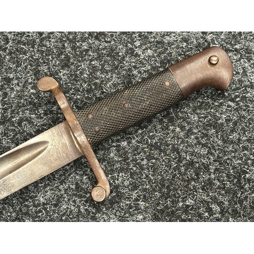 5088 - British P1860 Martini Henry Yataghan sword bayonet with curved fullered blade 577mm in length. Germa... 