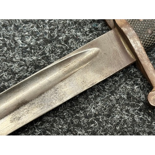 5088 - British P1860 Martini Henry Yataghan sword bayonet with curved fullered blade 577mm in length. Germa... 