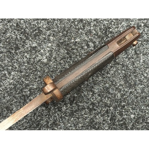 5088 - British P1860 Martini Henry Yataghan sword bayonet with curved fullered blade 577mm in length. Germa... 