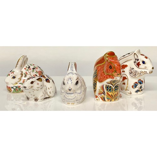 3149 - A Royal Crown Derby paperweight, Red Squirrel, gold stopper, 8.5cm high, printed mark in red; others... 