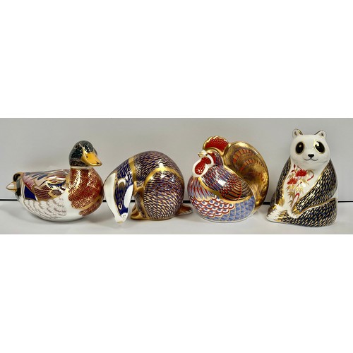 3136 - A Royal Crown Derby paperweight, Panda, silver stopper, 10.5cm; others, Badger, silver stopper, 8cm;... 