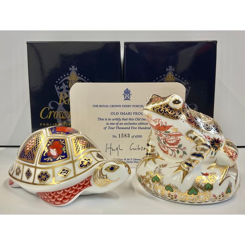 3133 - A Royal Crown Derby paperweight, Old Imari Frog, printed in the 1128 pattern, limited edition 1,583/... 