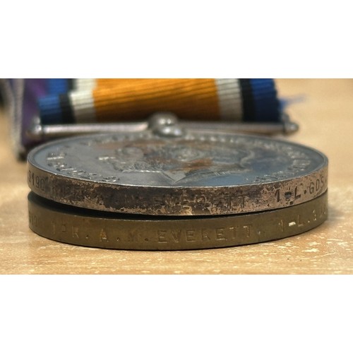 5037 - WW1 British 1914-15 Star, War Medal and Victory Medal to 3190 Trooper M Everett, 1/Life Guards. Comp... 