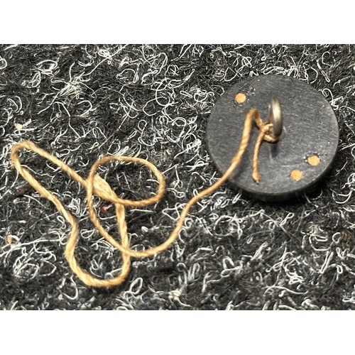 5196 - WW2 British Escape and Evasion Button Compass RAF Black Weskit Pattern worn on Battledress/ Suits Ai... 