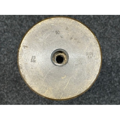 5207 - WW2 Soviet 122mm Howitzer 1938 Dated Shell Case complete with shell INERT & FFE. Large size case is ... 