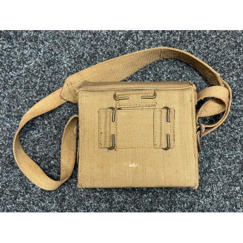 5220 - WW2 British Binoculars Prism No.2 MK2 x 6 serial number 139018. Maker marked and dated 