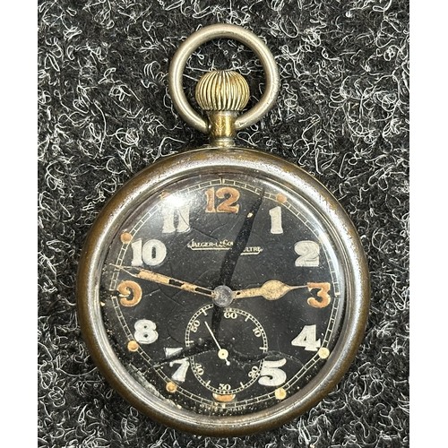 5227 - WW2 British GSTP by Jaeger le Coultre. Damaged black dial with Arabic numerals and separate seconds ... 