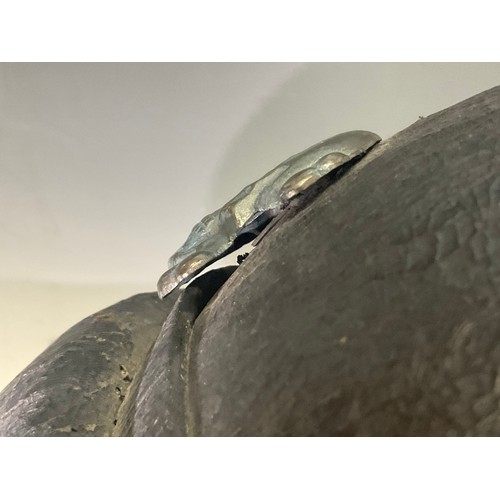 5236 - A late WW2 Italian fascist MVSN/GNR ‘Leonessa’ Armoured ‘M’ Group leather motorcyclist’s helmet, wit... 