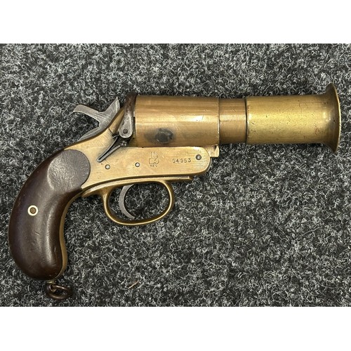 5374 - Deactivated WW1 British Webley & Scott Flare Pistol serial number 94953. Complete with Current 2025 ... 
