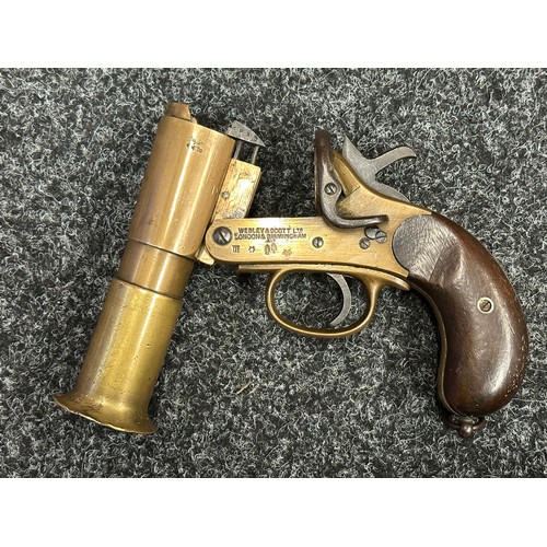 5374 - Deactivated WW1 British Webley & Scott Flare Pistol serial number 94953. Complete with Current 2025 ... 