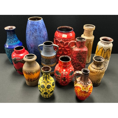 5014 - A West German fat lava type vase, 32cm high; others similar, Scheurich, Bay, etc, mid-20th century (... 